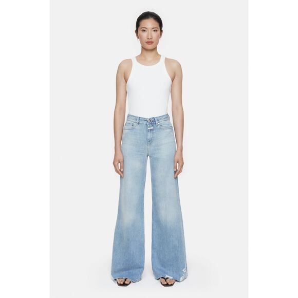 Closed Glow Up Wide Leg Jean in Mid Blue 30 - Picture 6 of 7